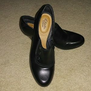 Clarks Artisian Collection Wide Width